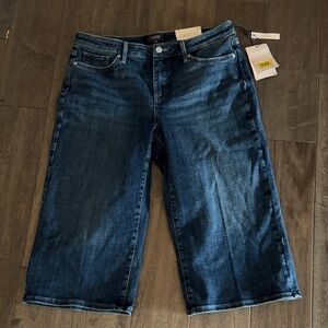 NYDJ Wide Leg Cropped Denim Capris Size 10 NWT
